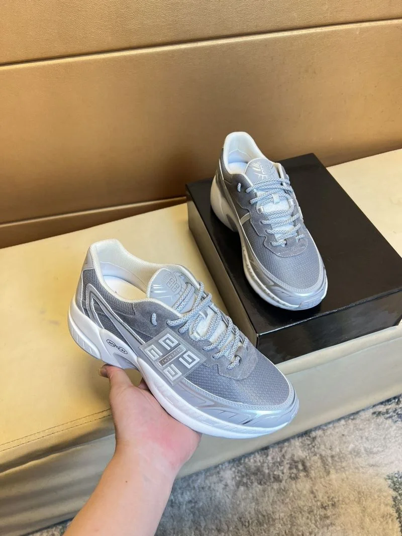 WrinkleFree Givenchy Shoes 13931
