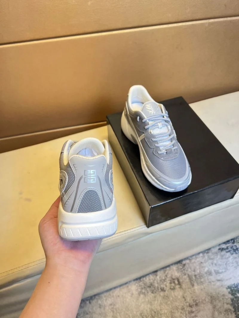 WrinkleFree Givenchy Shoes 13931