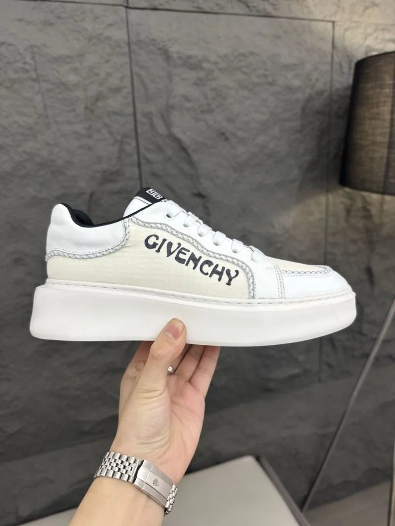 WaterResistant Givenchy Shoes 13914