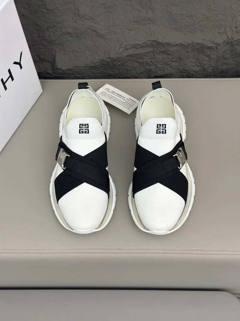 Sporty Givenchy Shoes 13853
