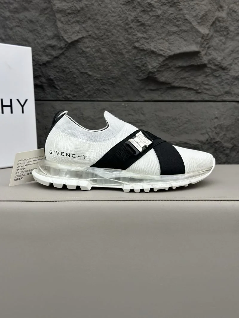 Sporty Givenchy Shoes 13853