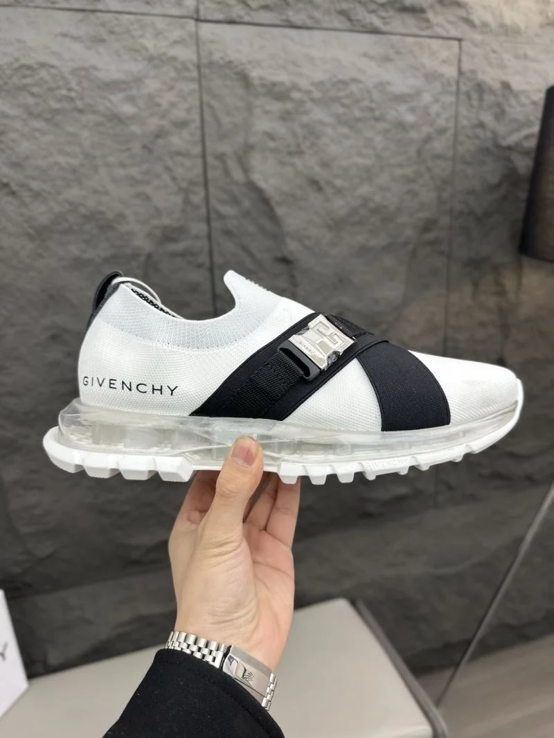 Sporty Givenchy Shoes 13853