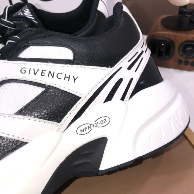Givenchy Shoes Vibrant 13842