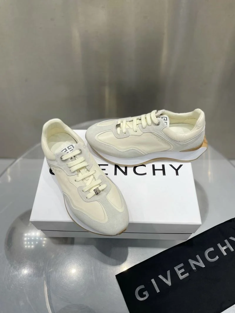 Givenchy Shoes Cozy 6437