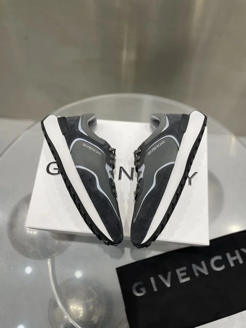 Breathable Givenchy Shoes 6426