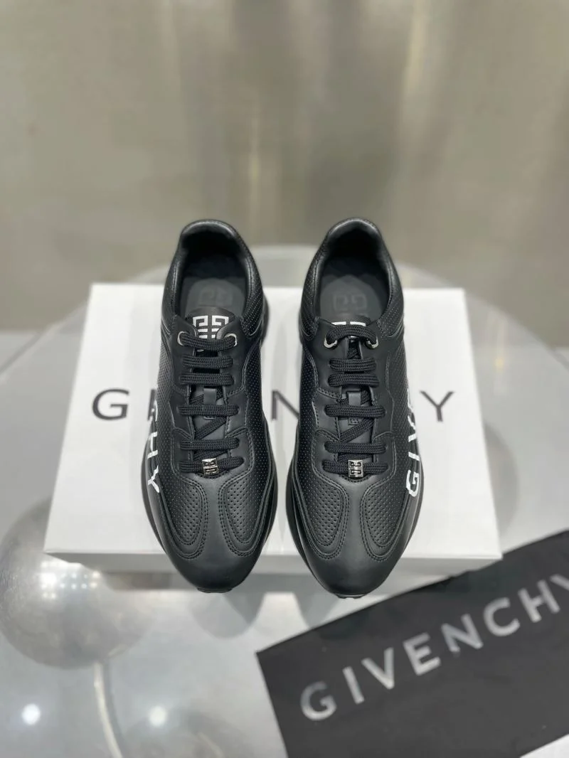 Givenchy Shoes GoAnywhere 6474
