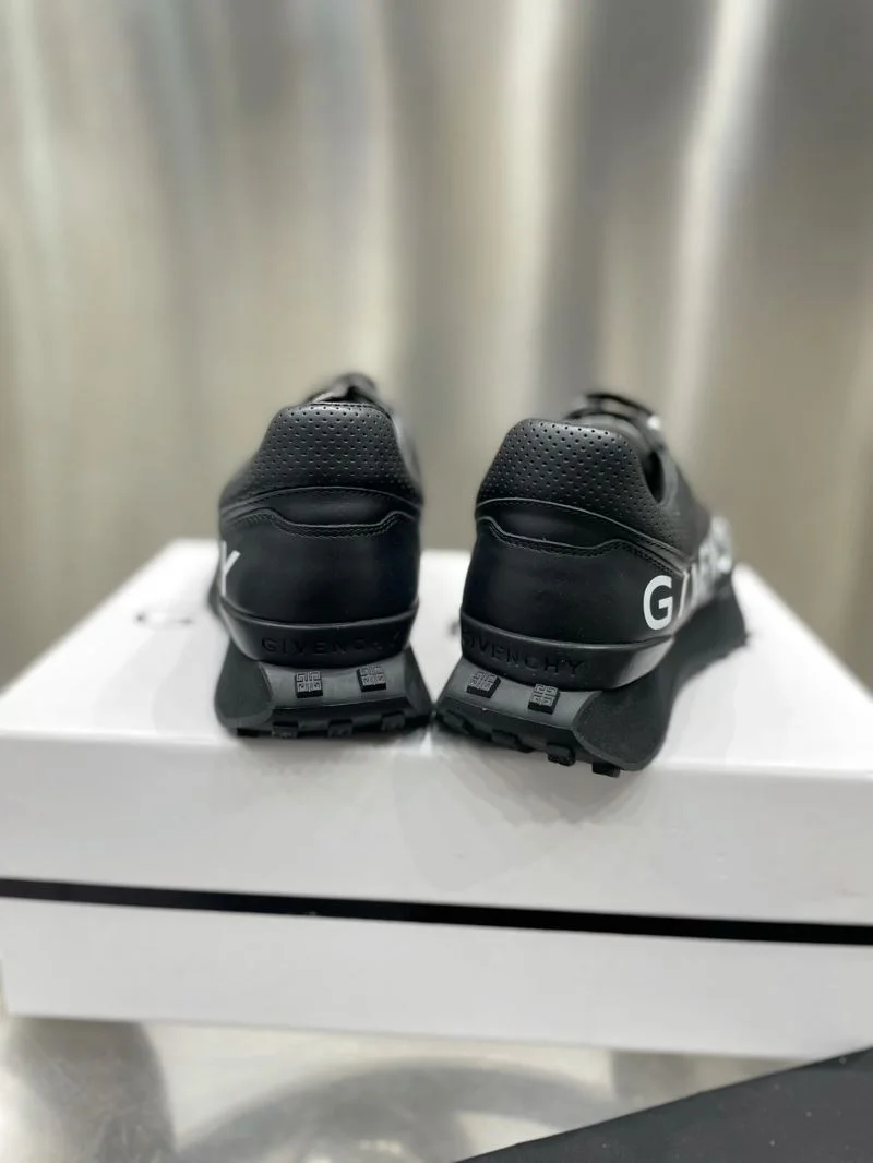 Givenchy Shoes GoAnywhere 6474