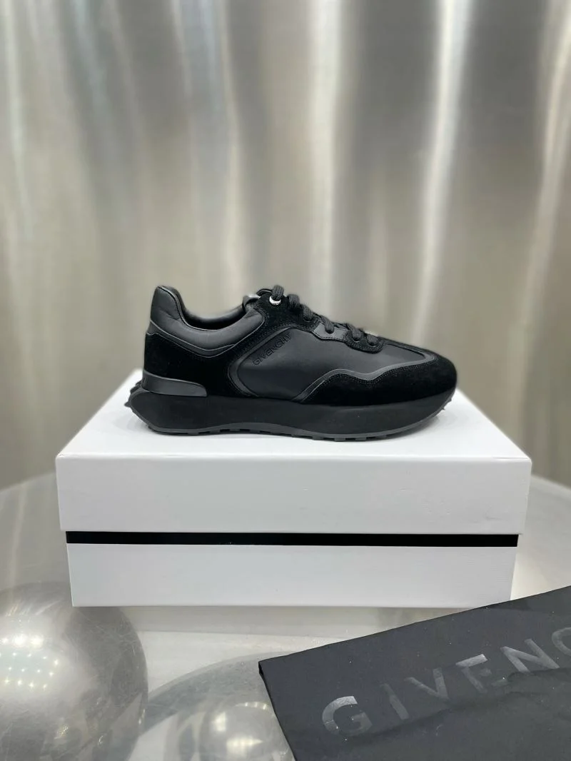 Givenchy Shoes EasyCare 6383