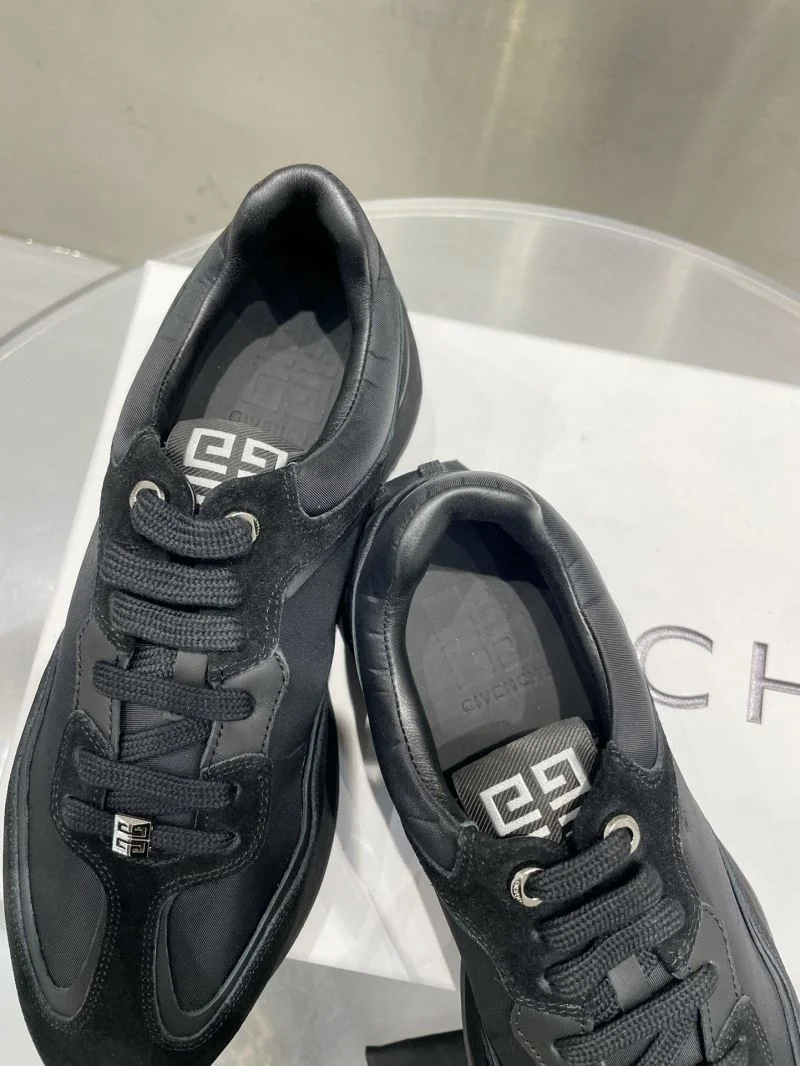 Givenchy Shoes EasyCare 6383