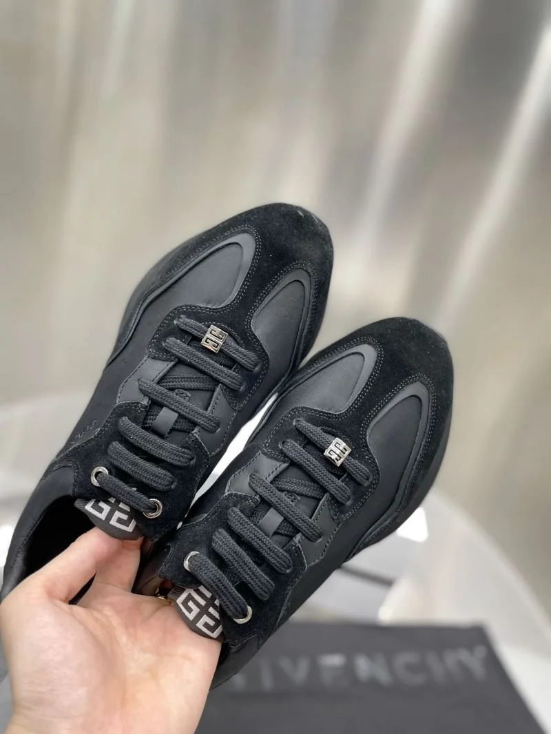 Givenchy Shoes EasyCare 6383