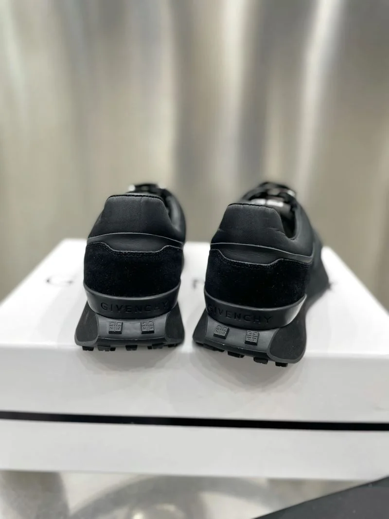 Givenchy Shoes EasyCare 6383