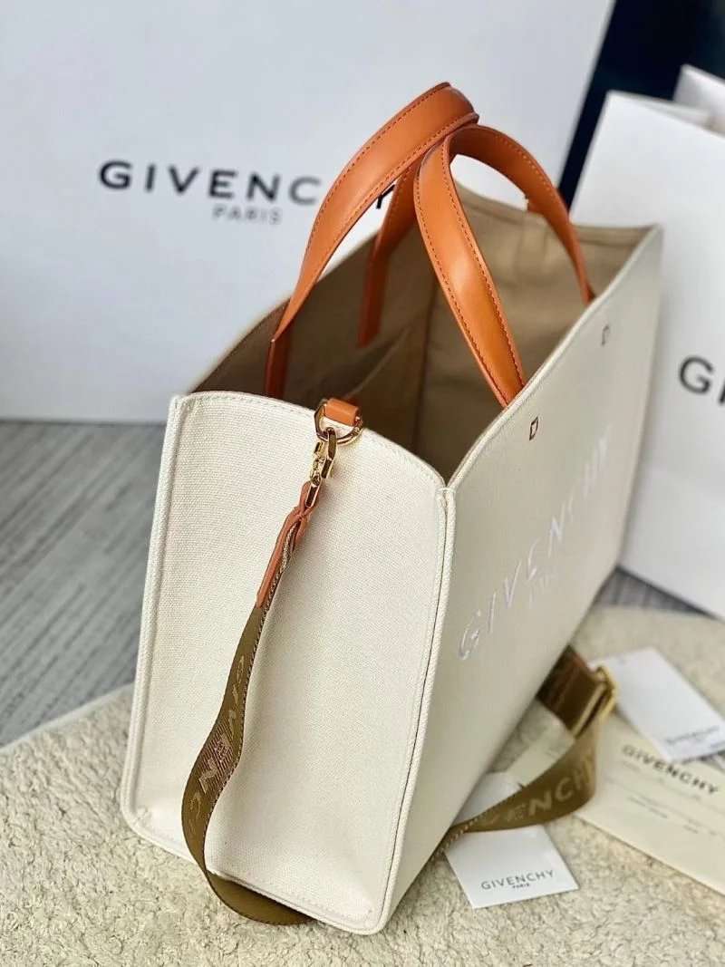 Givenchy Shopping Bags Bright 44899