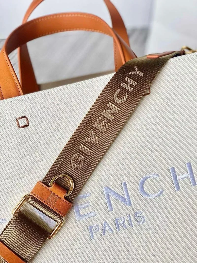 Givenchy Shopping Bags Bright 44899