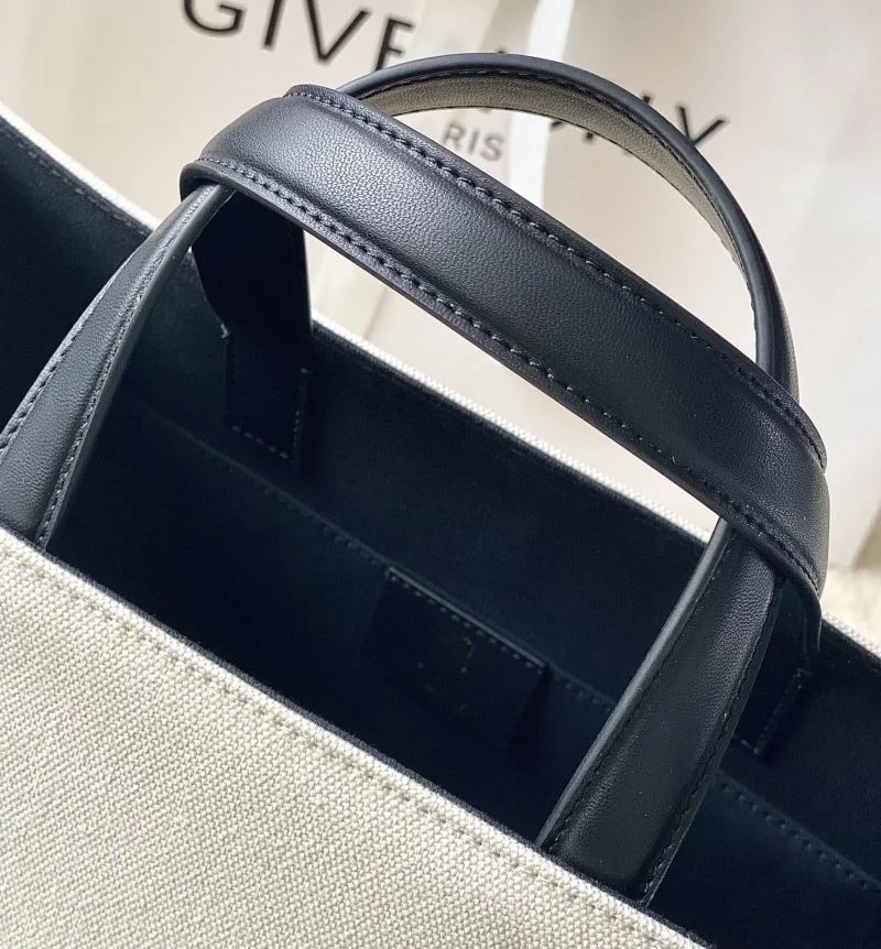 Givenchy Shopping Bags WellDesigned 44911