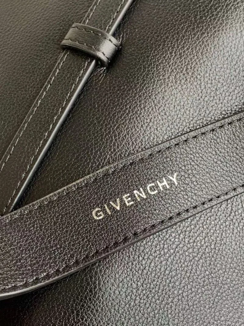 Givenchy Shopping Bags Sophisticated 44542