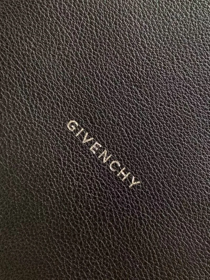 Givenchy Shopping Bags Sophisticated 44542