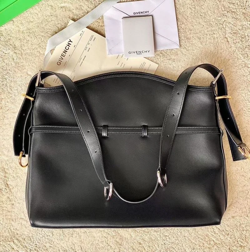 Fashionable Givenchy Shopping Bags 44577