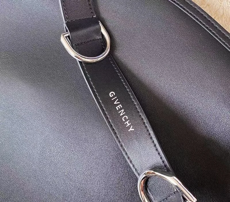 Fashionable Givenchy Shopping Bags 44577