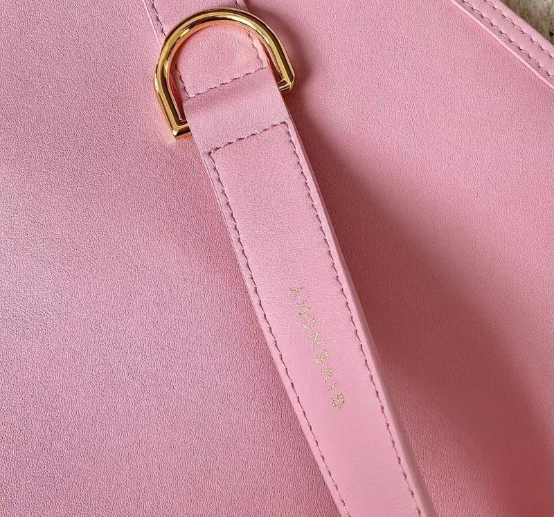 MoistureWicking Givenchy Shopping Bags 44539