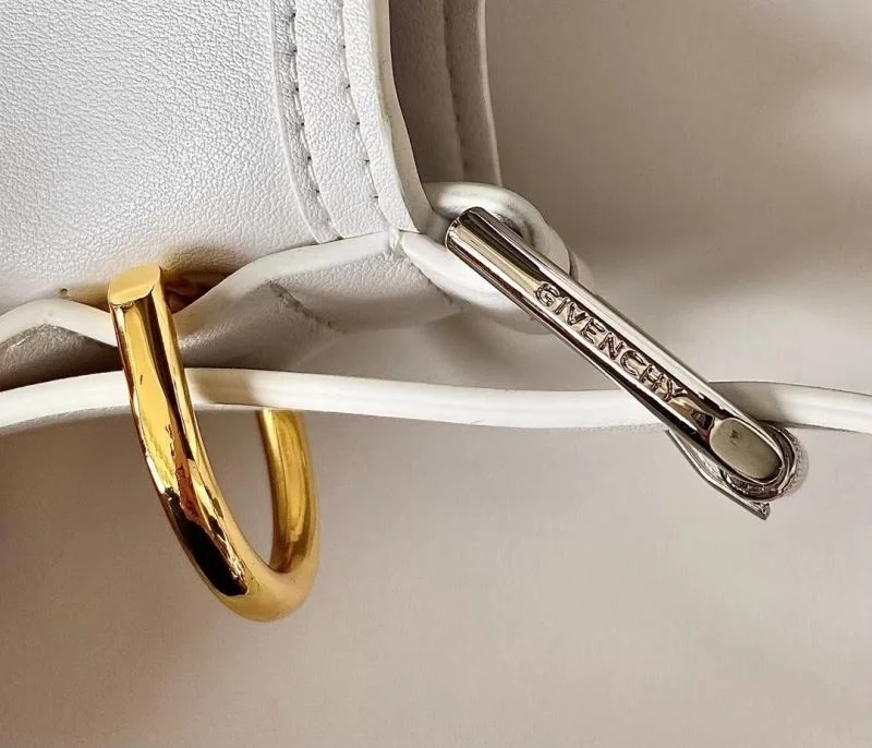 Packable Givenchy Shopping Bags 44533