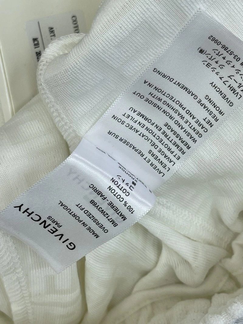 Bold Givenchy Short Pants 123503