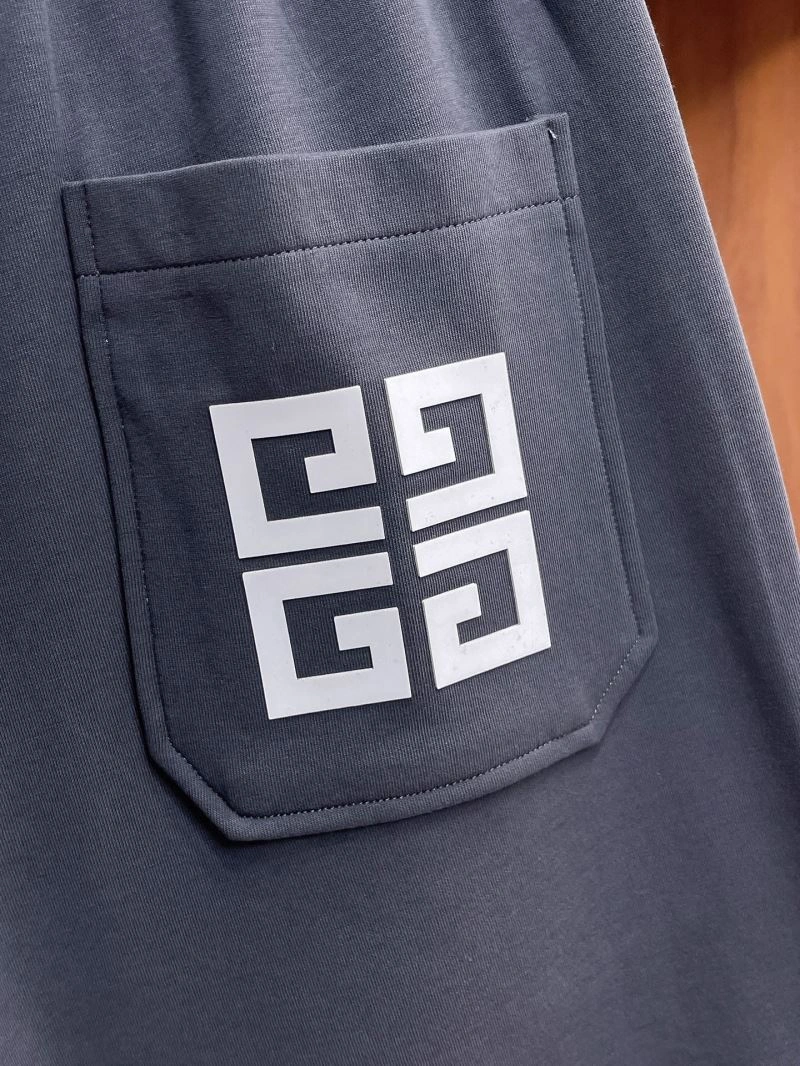 Practical Givenchy Short Pants 123639