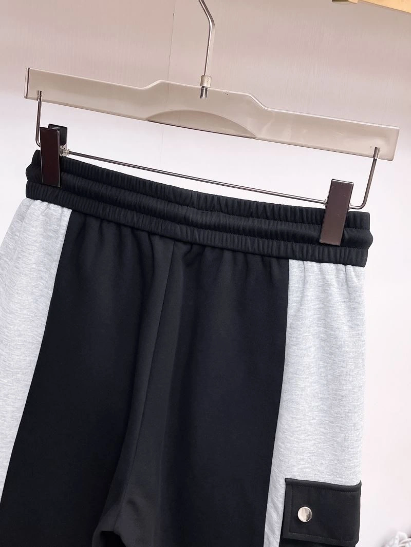 Givenchy Short Pants Breathable 123637