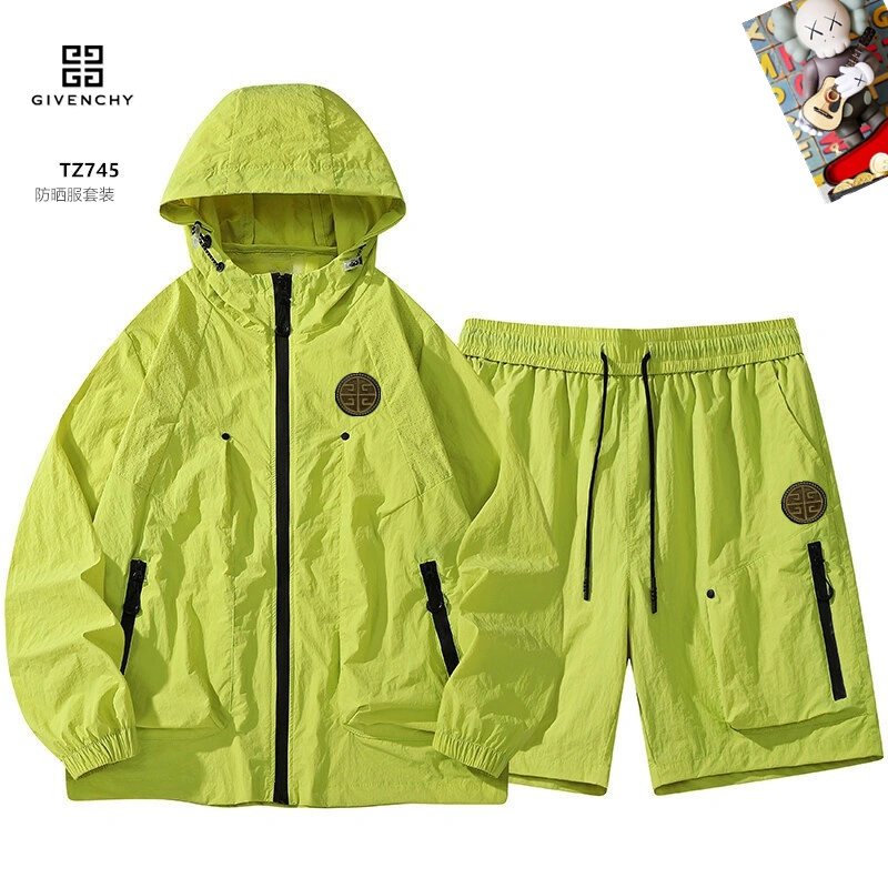 Givenchy Short Suits Durable 123513