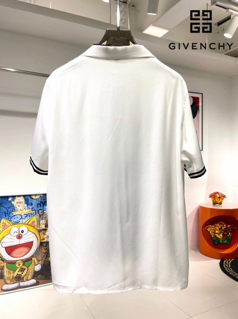 Givenchy Short Suits Bold 123509