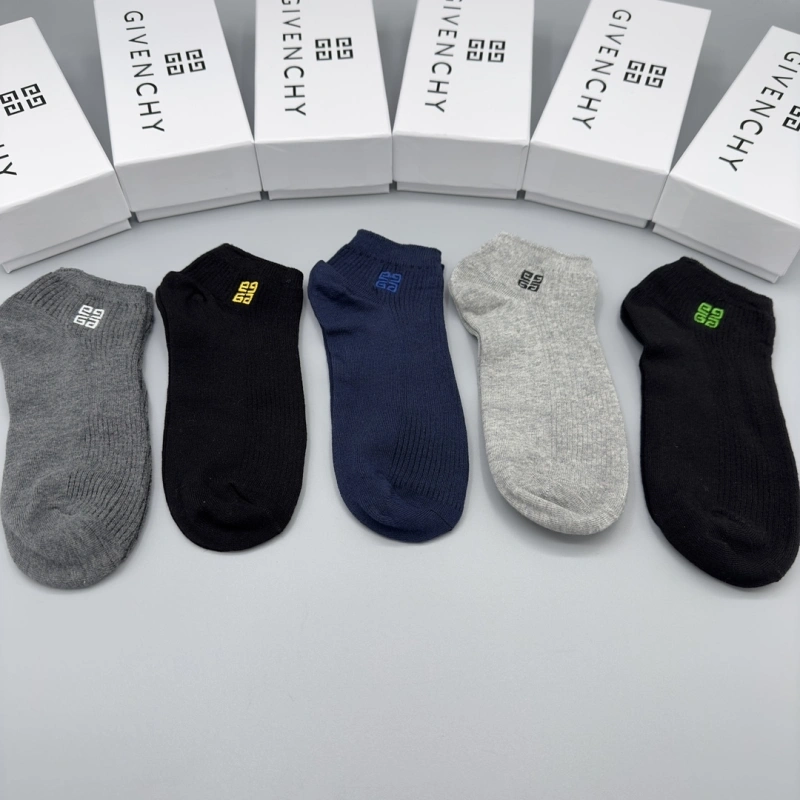 Efficient Givenchy Socks 274237