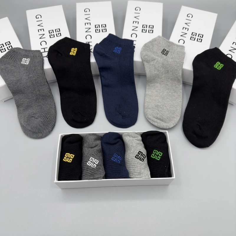 Efficient Givenchy Socks 274237
