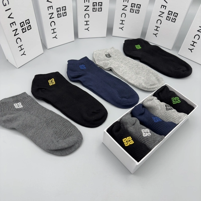 Efficient Givenchy Socks 274237