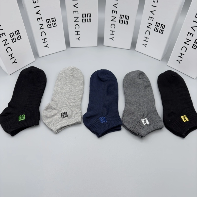 Efficient Givenchy Socks 274237