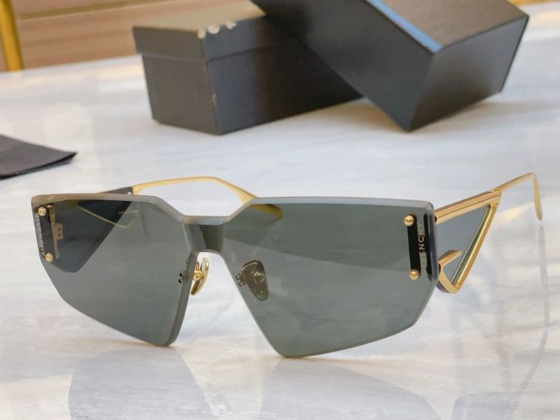 HighQuality Givenchy Sunglasses 279413