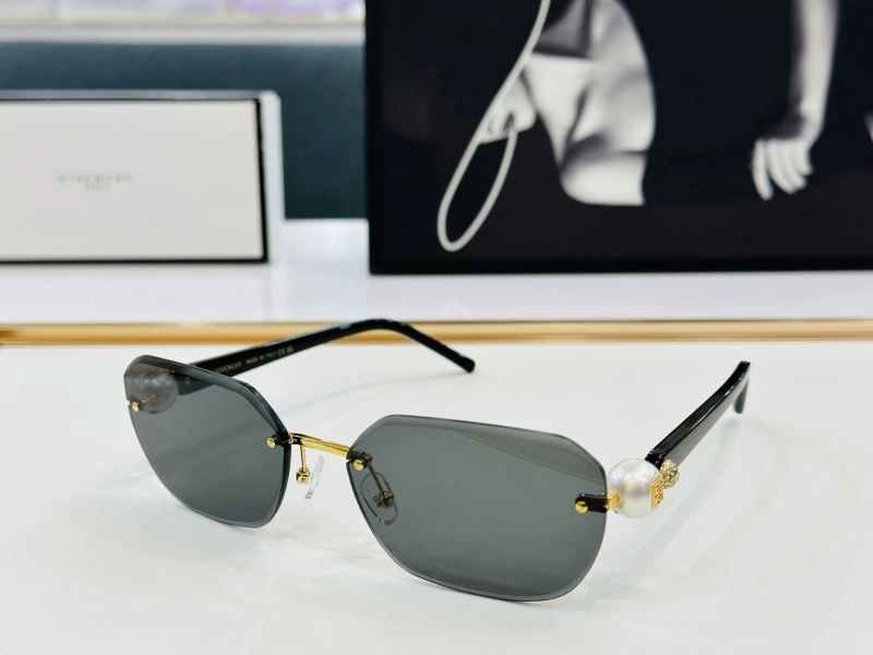 Givenchy Sunglasses Supportive 279437