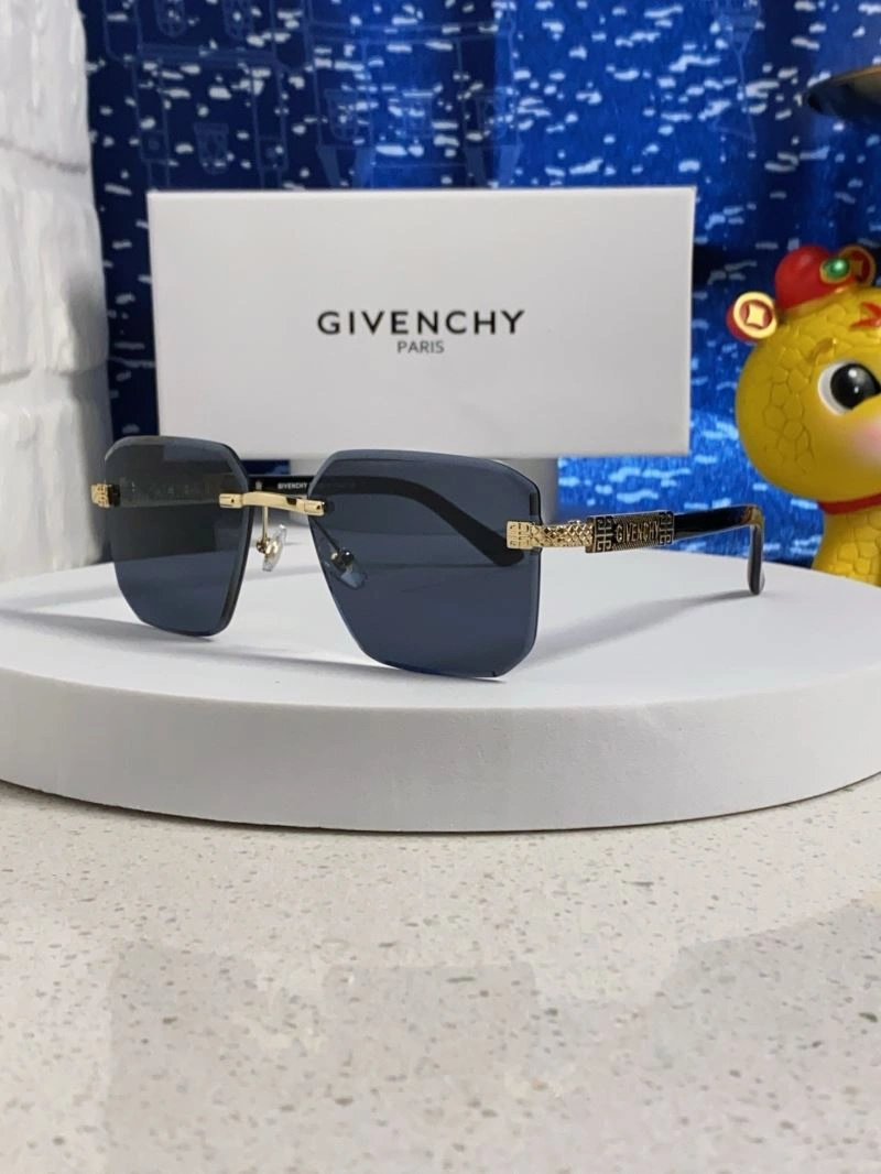 Tailored Givenchy Sunglasses 279423