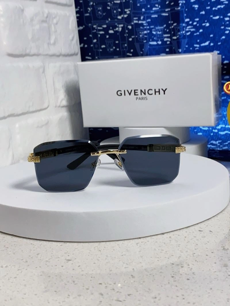 Tailored Givenchy Sunglasses 279423