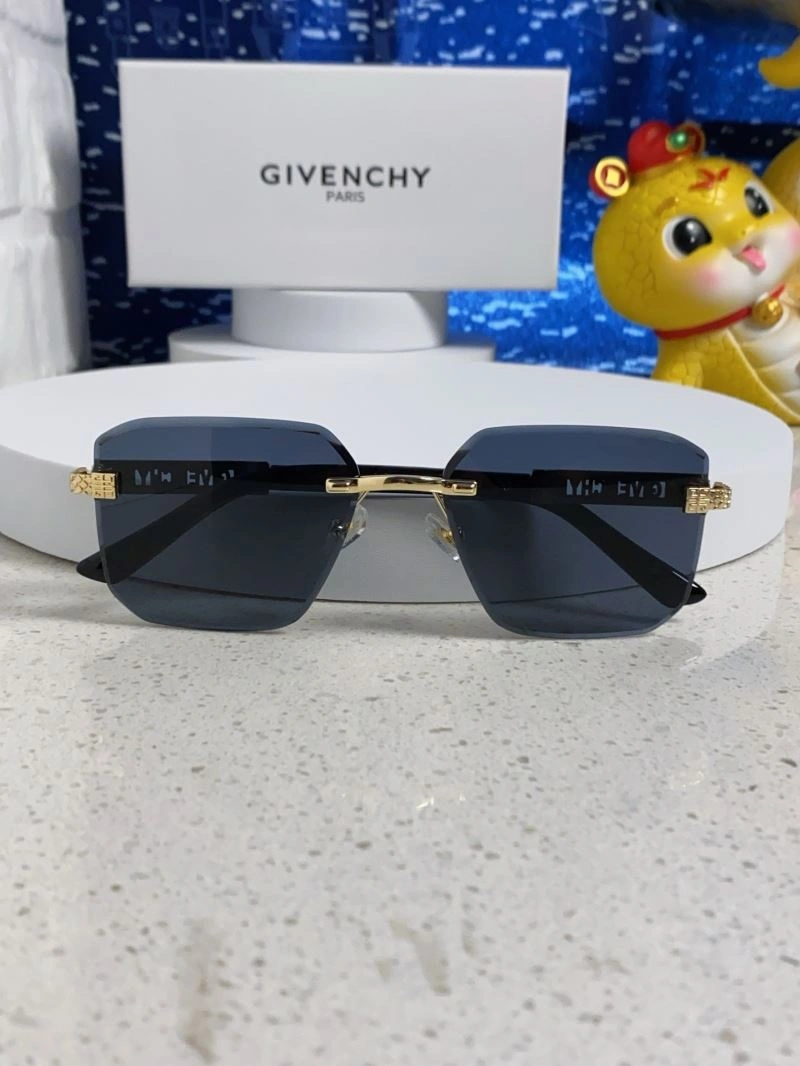 Tailored Givenchy Sunglasses 279423