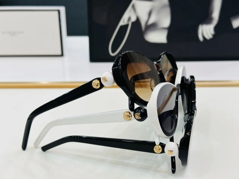 Givenchy Sunglasses SportInspired 279424