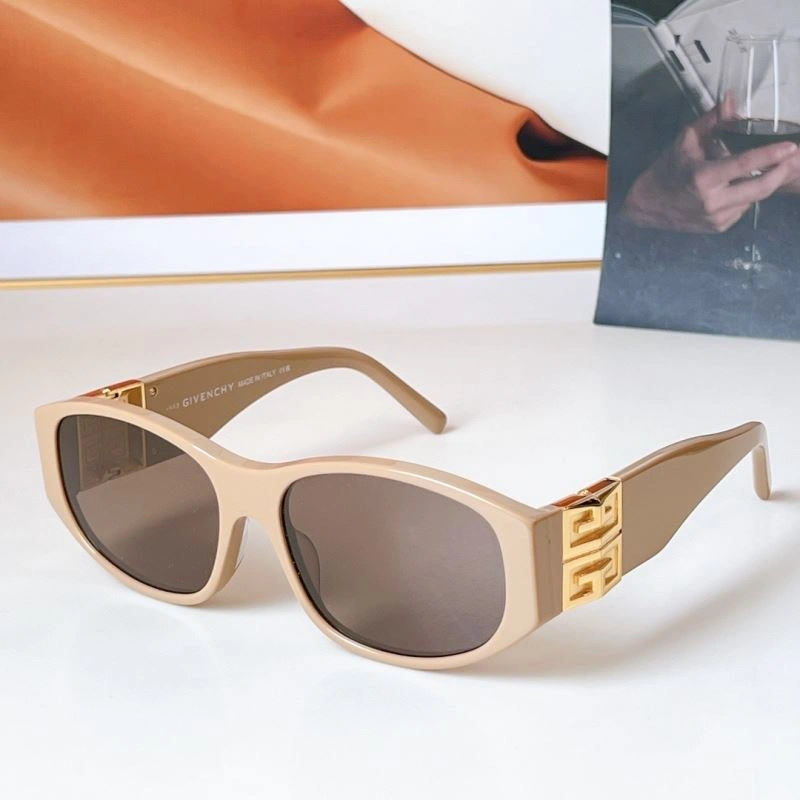 Givenchy Sunglasses WellDesigned 279435