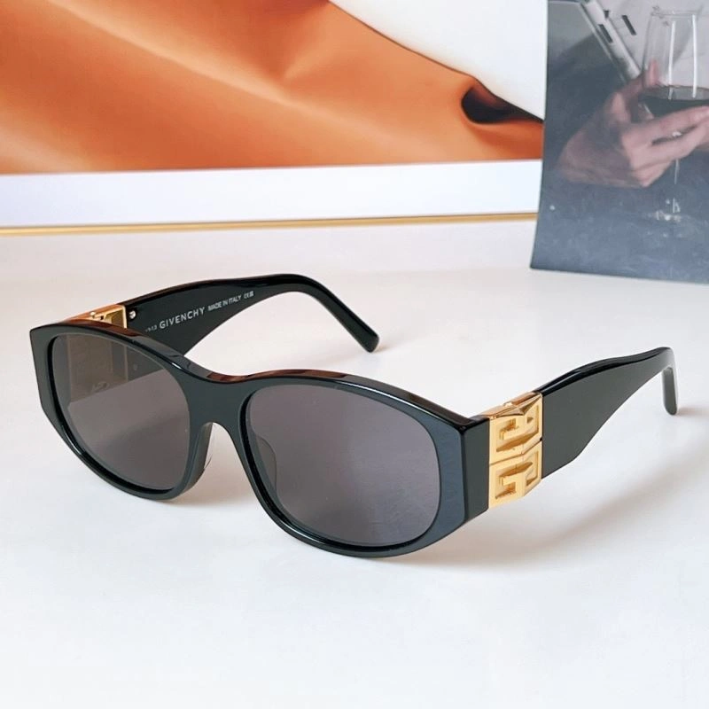 Givenchy Sunglasses WellDesigned 279435