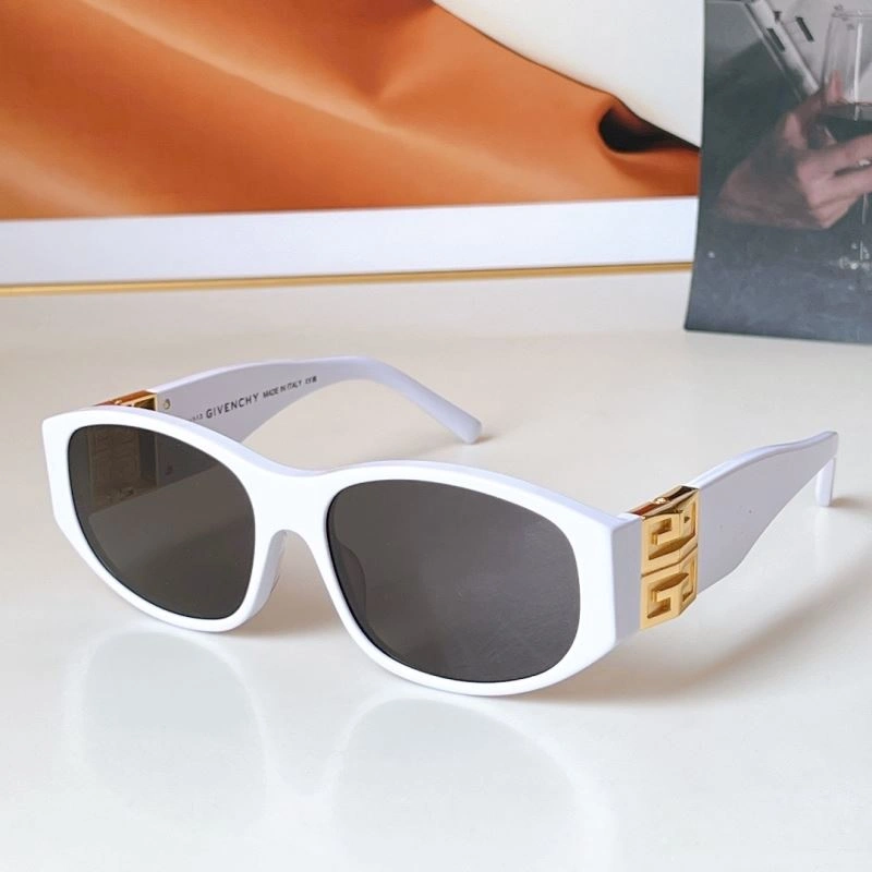 Givenchy Sunglasses WellDesigned 279435