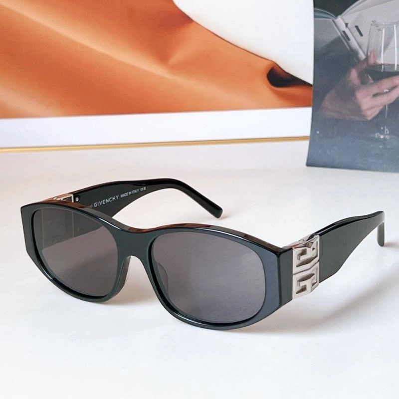 Givenchy Sunglasses WellDesigned 279435