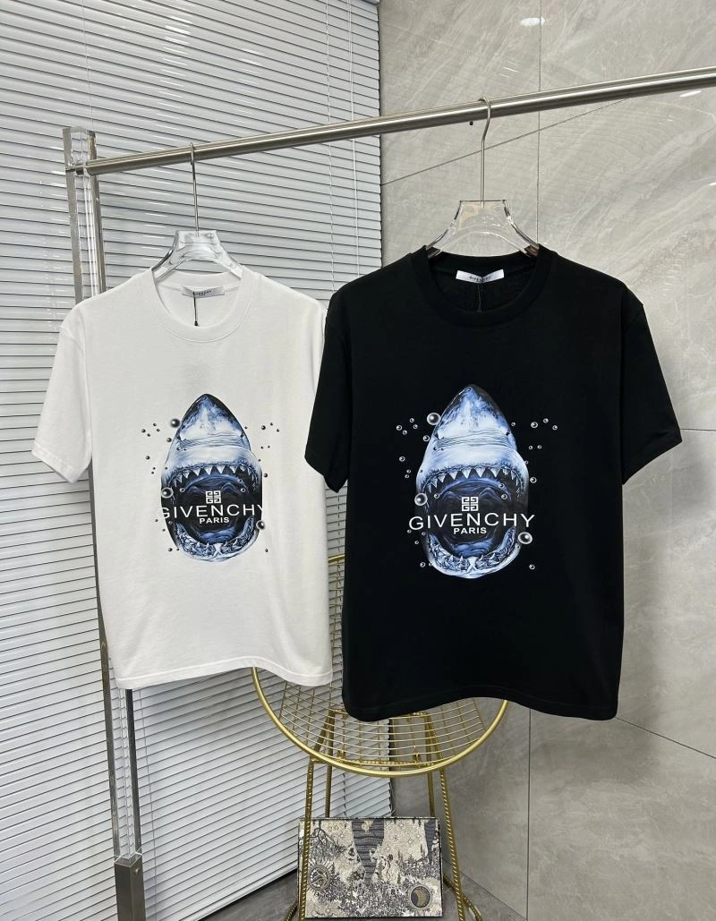 Comfortable Givenchy T-Shirts 124148