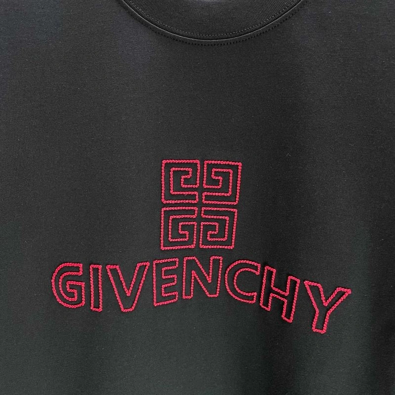 WellDesigned Givenchy T-Shirts 124147