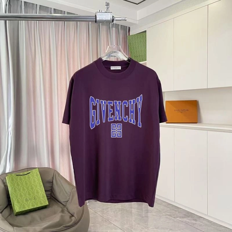 Givenchy T-Shirts Resilient 123527