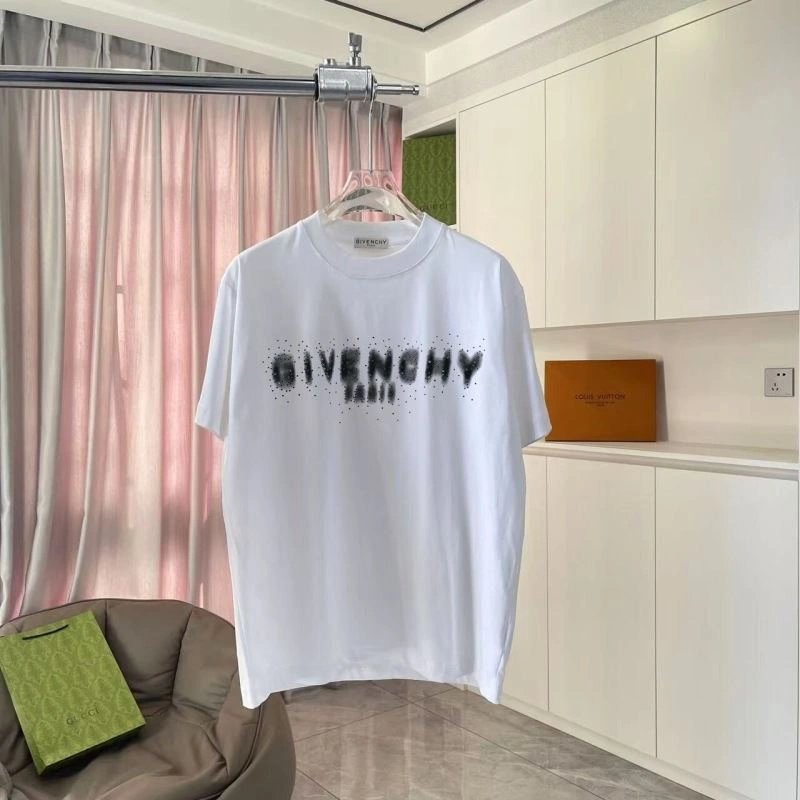 Cozy Givenchy T-Shirts 123539