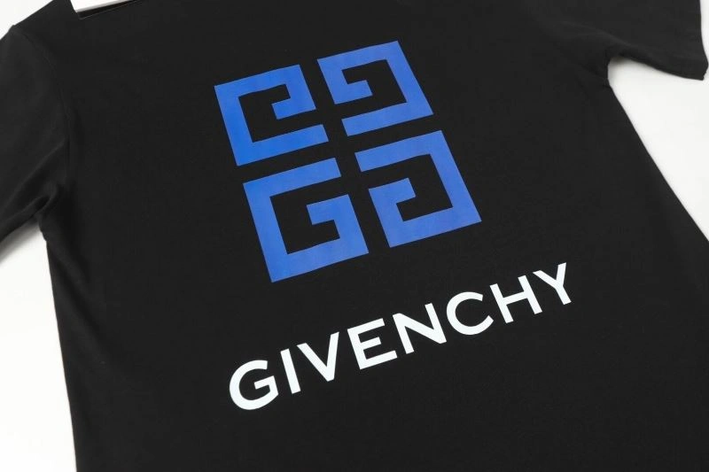 RelaxedFit Givenchy T-Shirts 123541