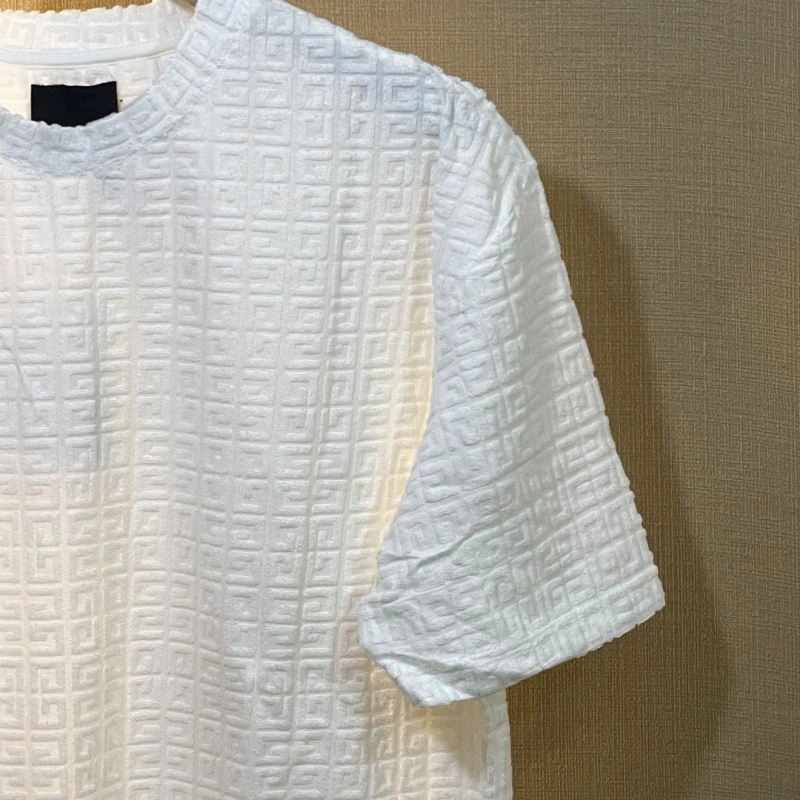 Breathable Givenchy T-Shirts 124126