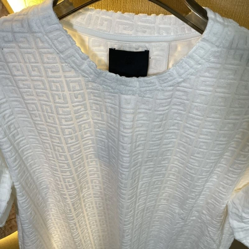 Breathable Givenchy T-Shirts 124126
